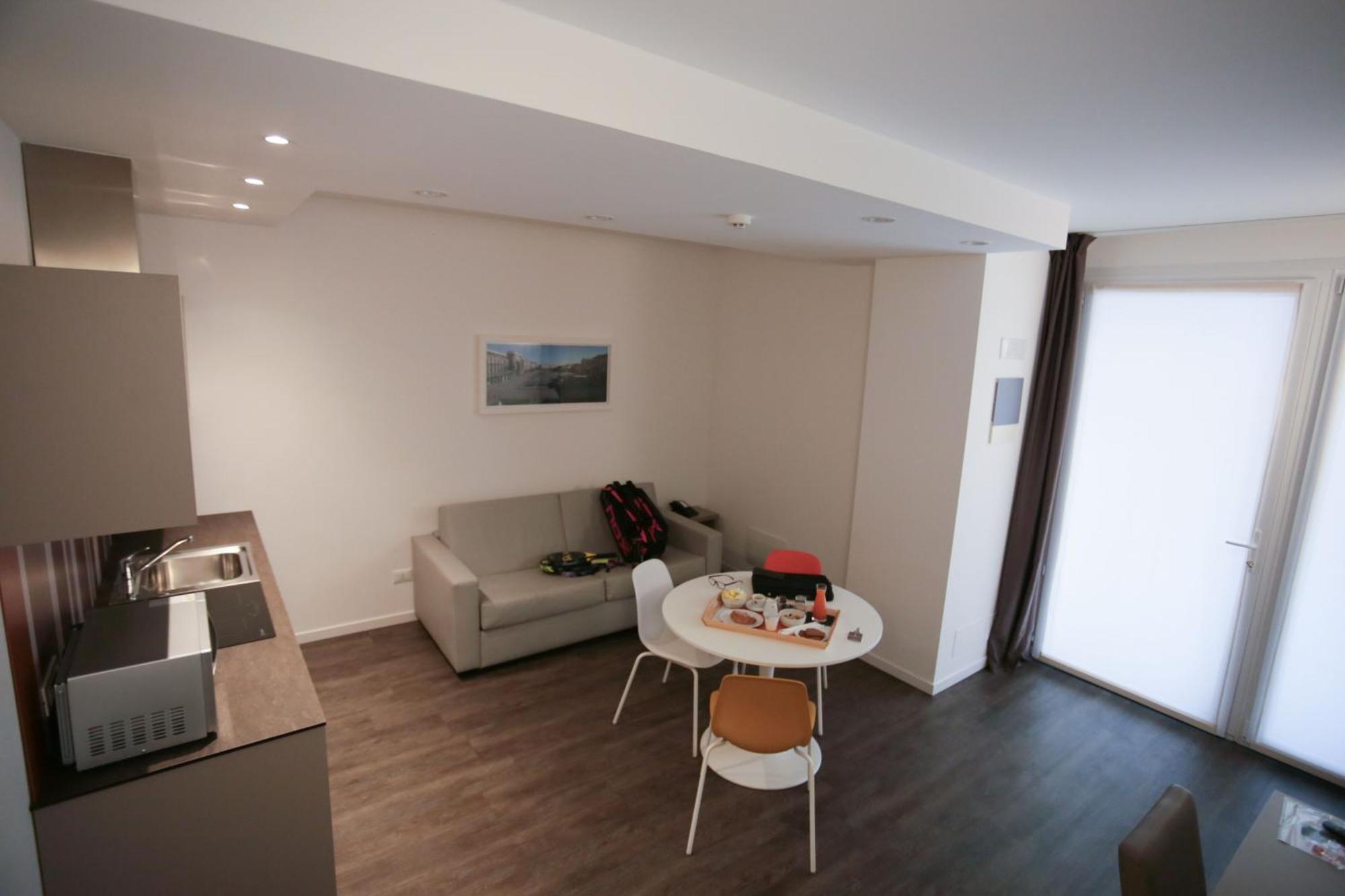 Hotel Studio Inn Centrale & Milano Urban Padel מראה חיצוני תמונה