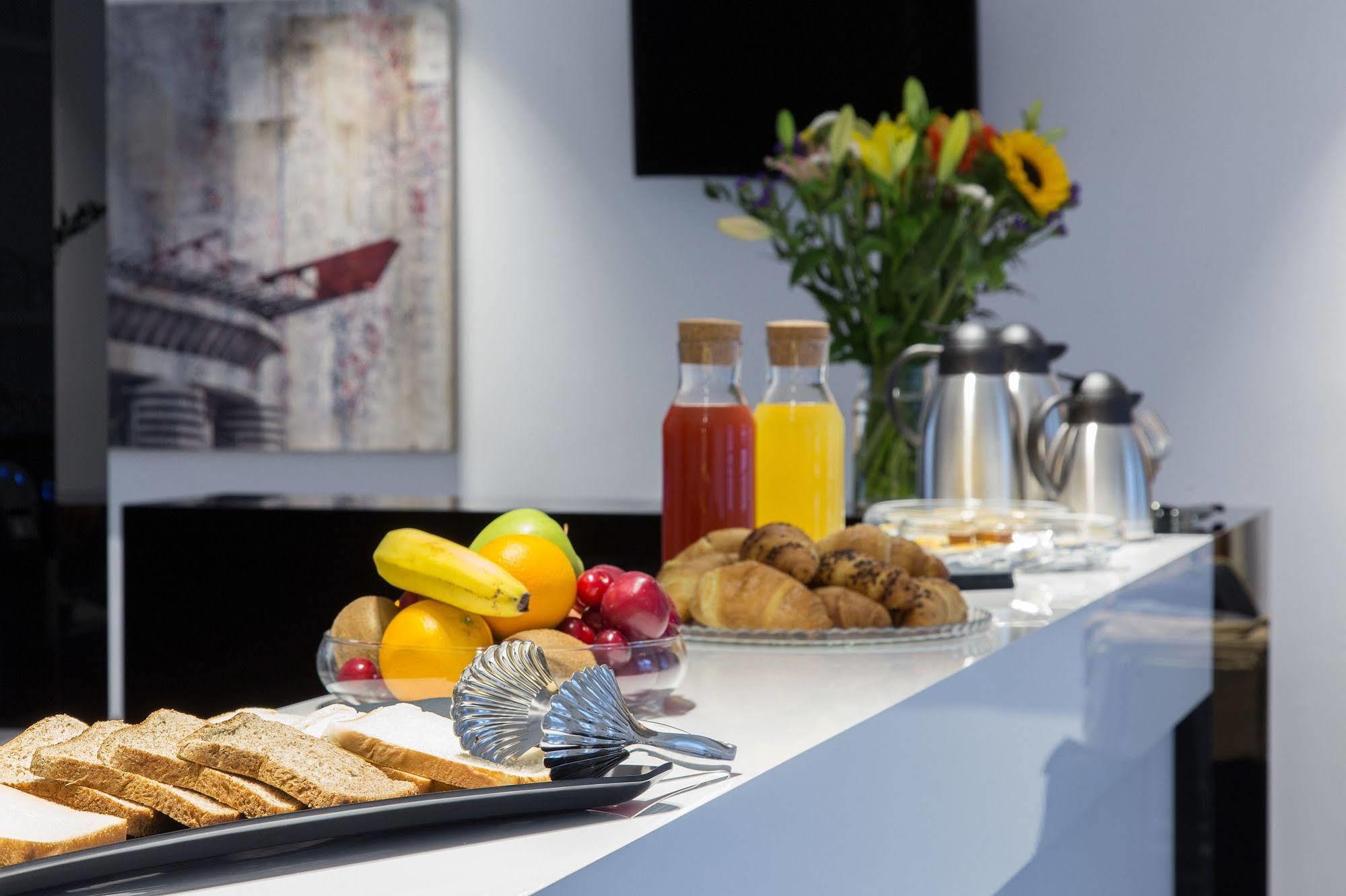 Hotel Studio Inn Centrale & Milano Urban Padel מראה חיצוני תמונה
